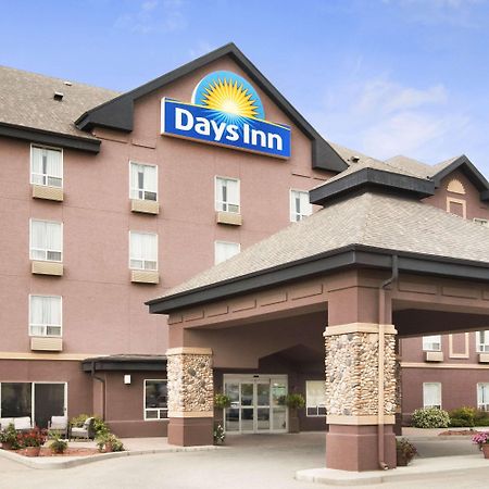 Days Inn By Wyndham Calgary Airport Exterior foto